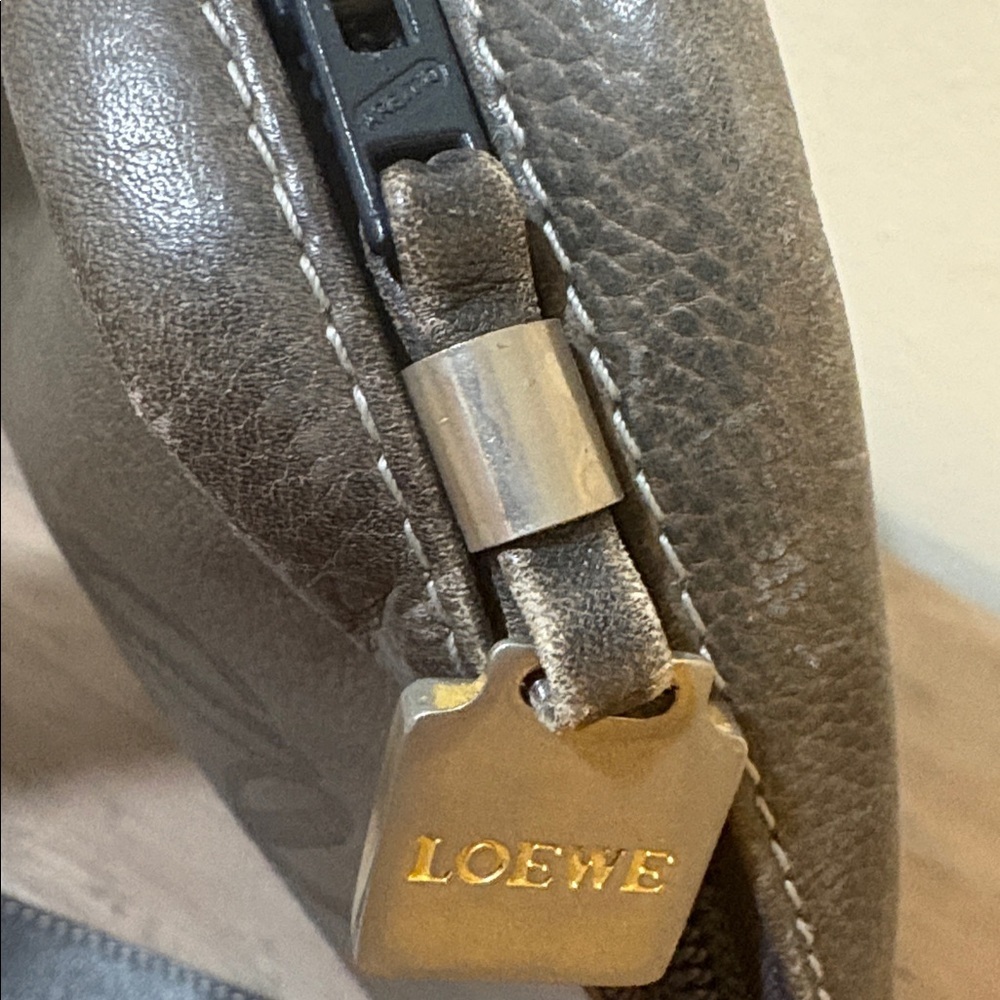Loewe Brown Leather shoulder Bag - Picture 10 of 12